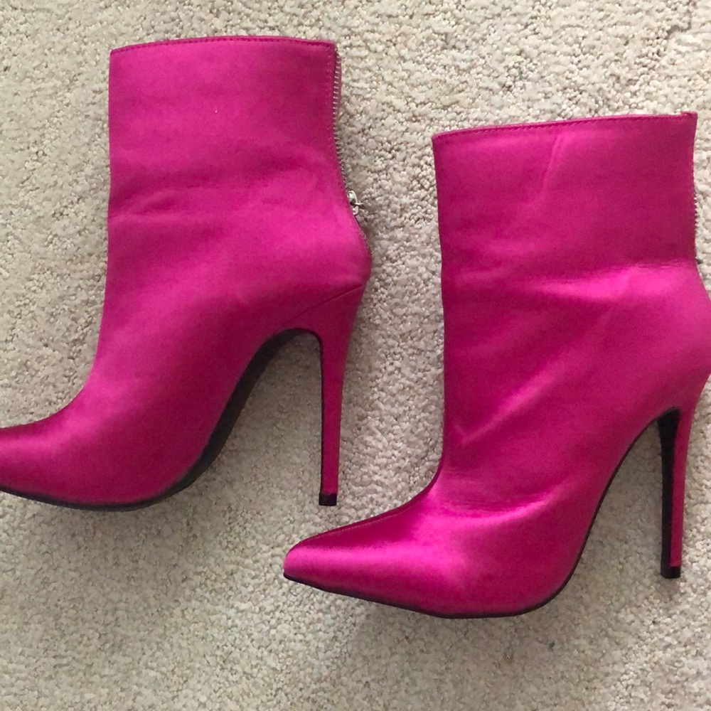 Hot pink Booties